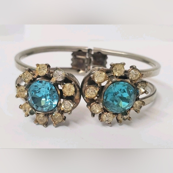 Elegant Vintage Blue & White Rhinestone Women's Bracelet